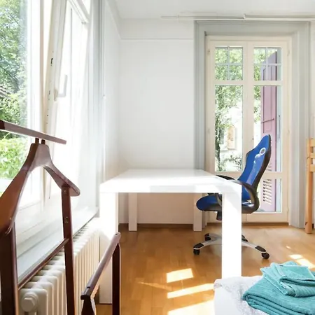 Habitación en casa particular Zwei Im Jugendstilhaus Mit Garten *